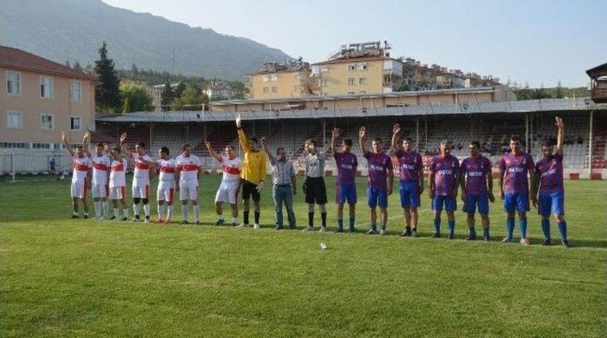 Elmalı&rsquo;da 175.yıl Futbol Turnuvası D&uuml;zenlendi