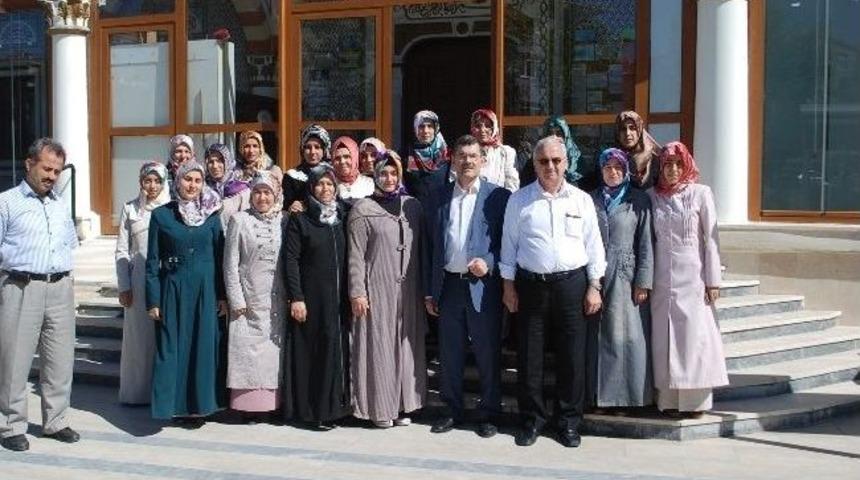 &Ccedil;erkezk&ouml;y'de M&uuml;ft&uuml;l&uuml;k &Ccedil;alıştayı D&uuml;zenlendi