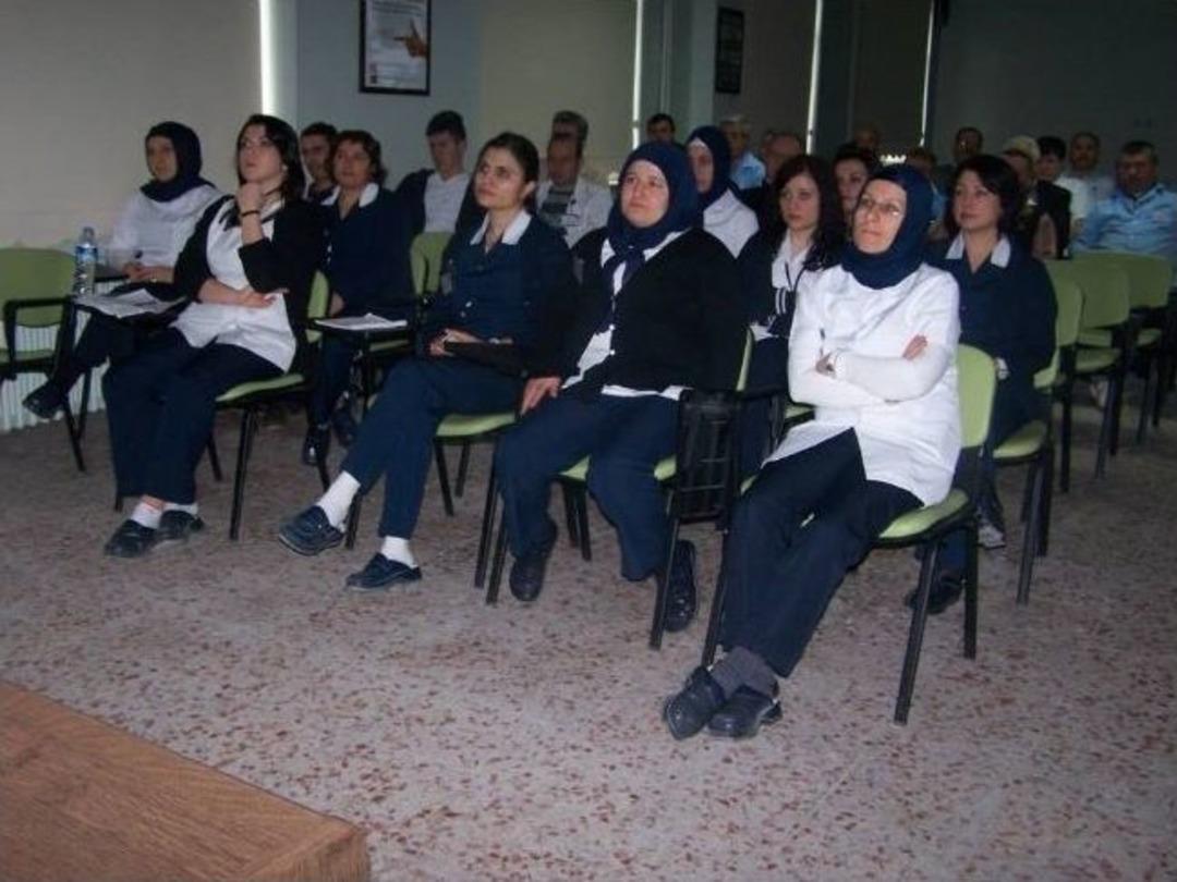 Hastanede 's&uuml;rekli' Eğitim