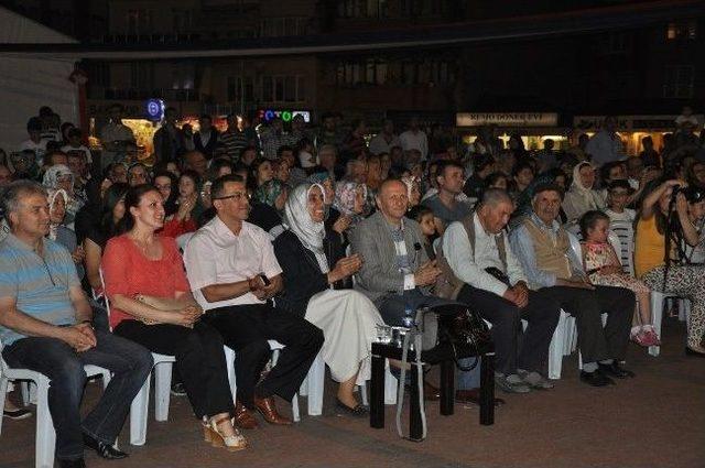 İnegöl Belediyesi Gençlik Korusu'ndan Konser