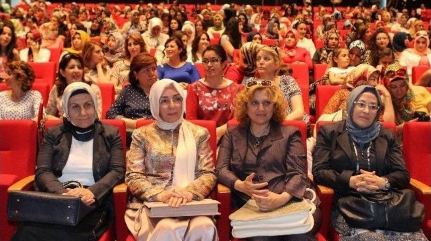 Kaymek'ten G&ouml;zalıcı Defile