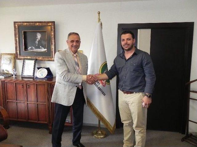 &Ouml;demiş Belediyesi nin Temizlik Ordusu 2