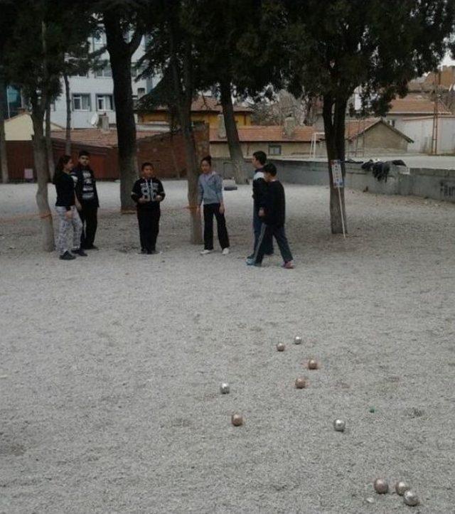 Boz&uuml;y&uuml;kl&uuml; Bocce Sporcuları Petank T&uuml;rkiye Şampiyonası İ&ccedil;in Yola &Ccedil;ıkıyor 1