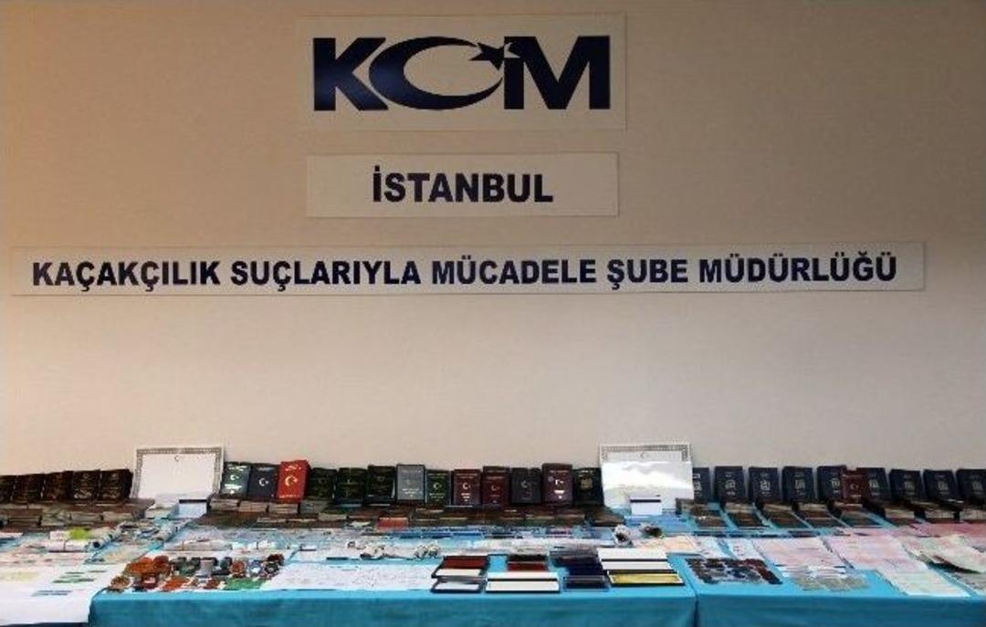 İranlı Turizmci, Sahte Pasaport Şebekesi Lideri &Ccedil;ıktı