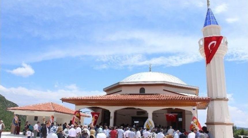 Menteşe Camii A&ccedil;ıldı