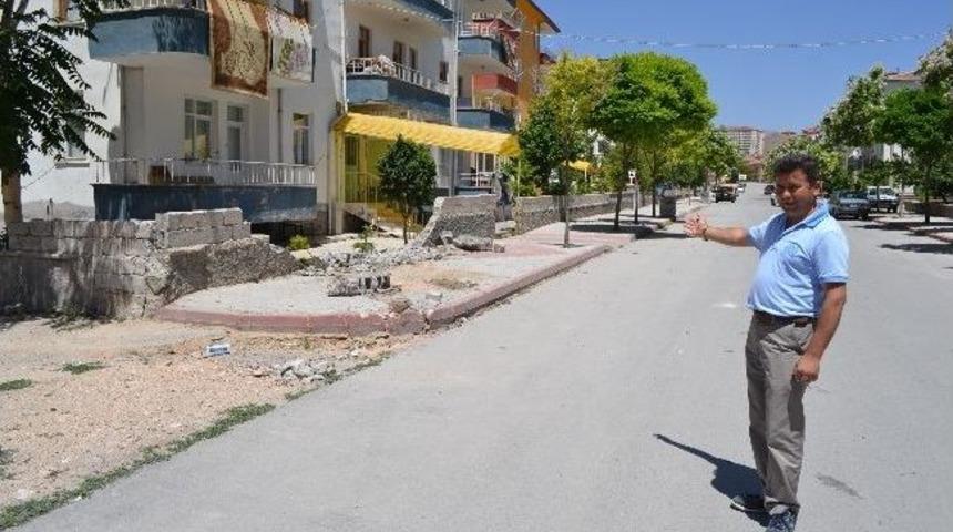 Bu Yolda S&uuml;rekli Kaza Oluyor