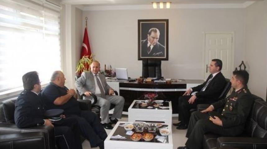 Bartın Valisi Azizoğlu, Amasra&rsquo;yı Ziyaret Etti