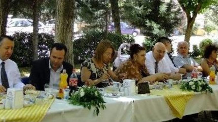 &Ouml;zel Okullar Final Toplantısı Yapıldı