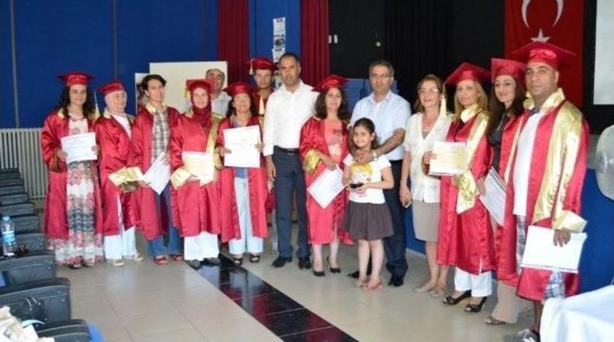 Ahem&rsquo;in A&ccedil;ık &Ouml;ğretim Lisesi'nin 14 Mezununa Kep T&ouml;reni