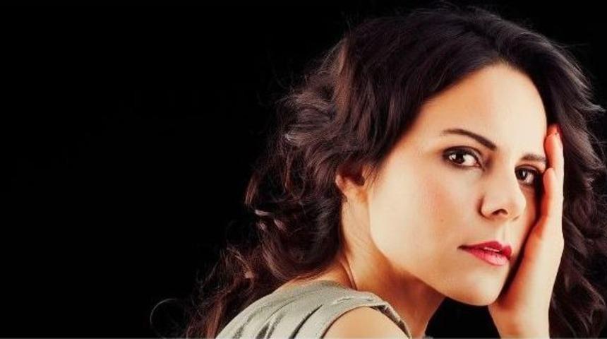 &lsquo;t&uuml;rk&ccedil;e Caz&rsquo;ın &lsquo;zarf T&uuml;mleci&rsquo;