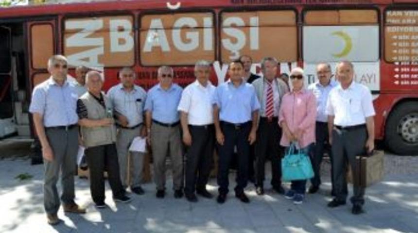 İnsan Hakları Kurulu Kan Bağışında Bulundu