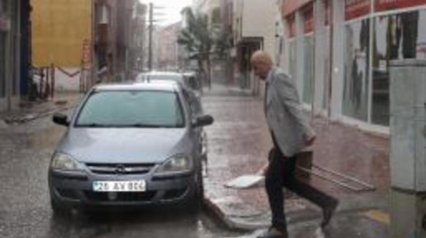 Eskişehir&rsquo;de Sağanak Yağış