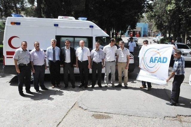 Afad’dan, Sağlık Müdürlüğüne Tam Donanımlı Ambulans