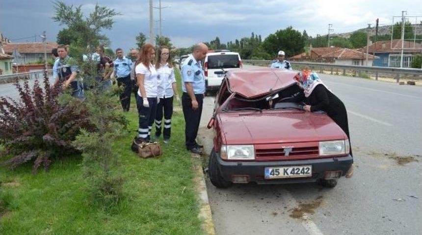 Kula&rsquo;da İlgin&ccedil; Trafik Kazası