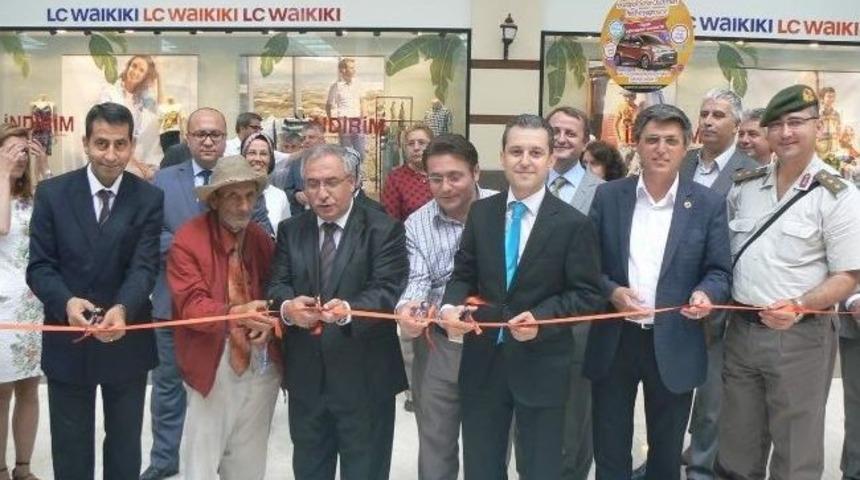 Boz&uuml;y&uuml;k'te Toplum Ruh Sağlığı Merkezi El Uğraşı Terapisi Sergisi A&ccedil;ıldı