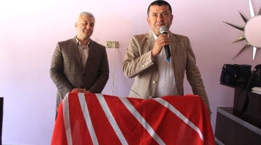Chp Arapgir&rsquo;de H&uuml;seyin Akşahin Tekrar Başkan Se&ccedil;ildi