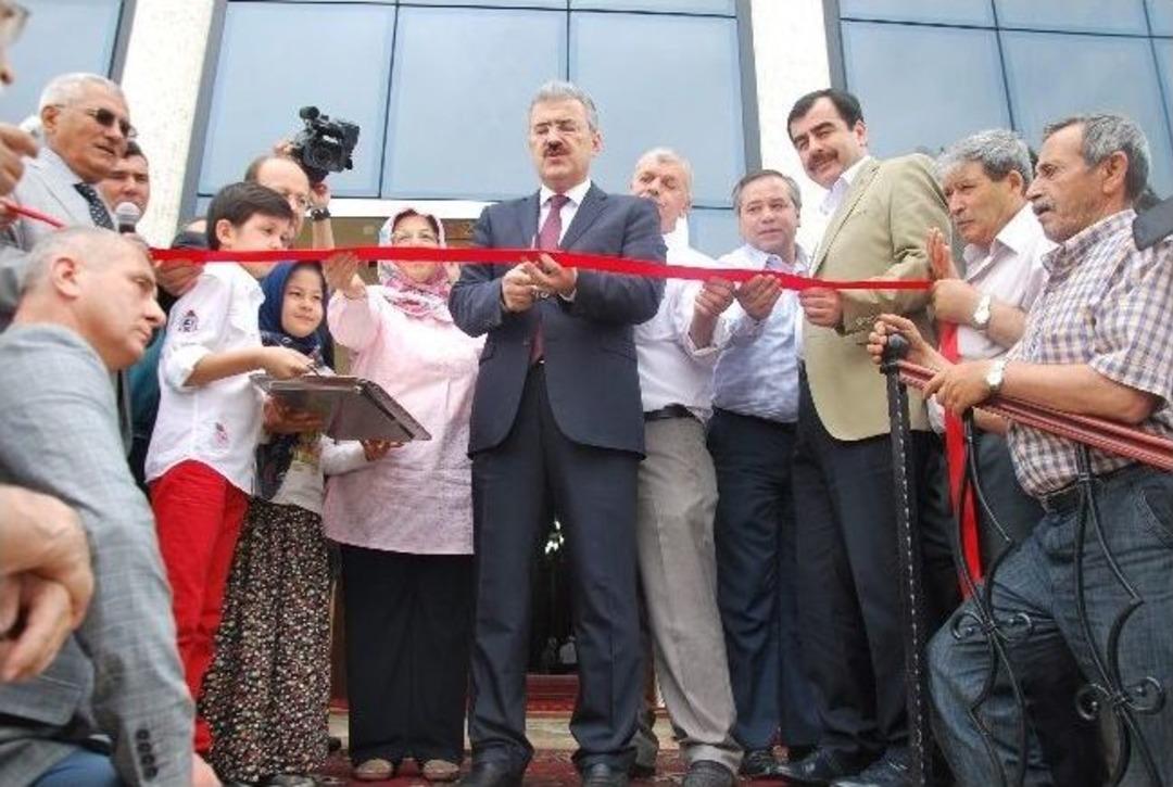 60 Yıl Sonra Kıblesi Hatalı Olduğu Anlaşılan Cami Yenilendi