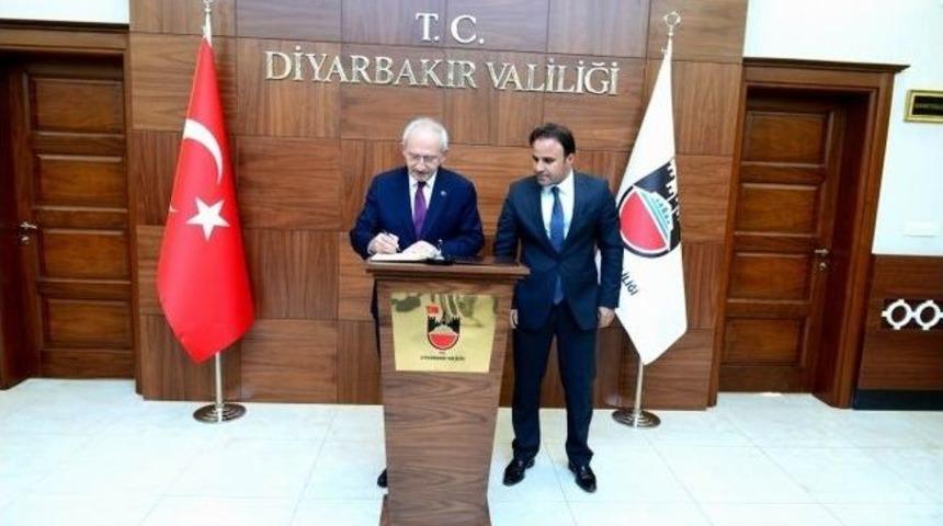 Kılı&ccedil;daroğlu, Diyarbakır Valiliği'ni Ziyaret Etti