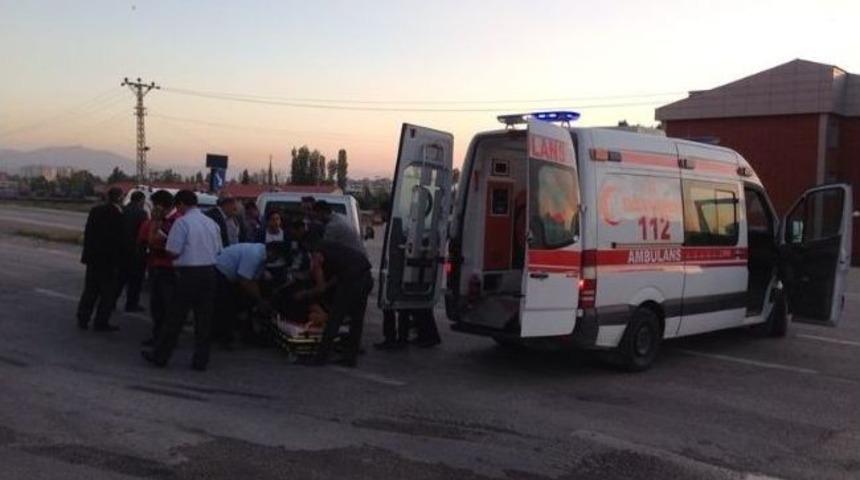 Van&rsquo;da Trafik Kazası; 3 Yaralı