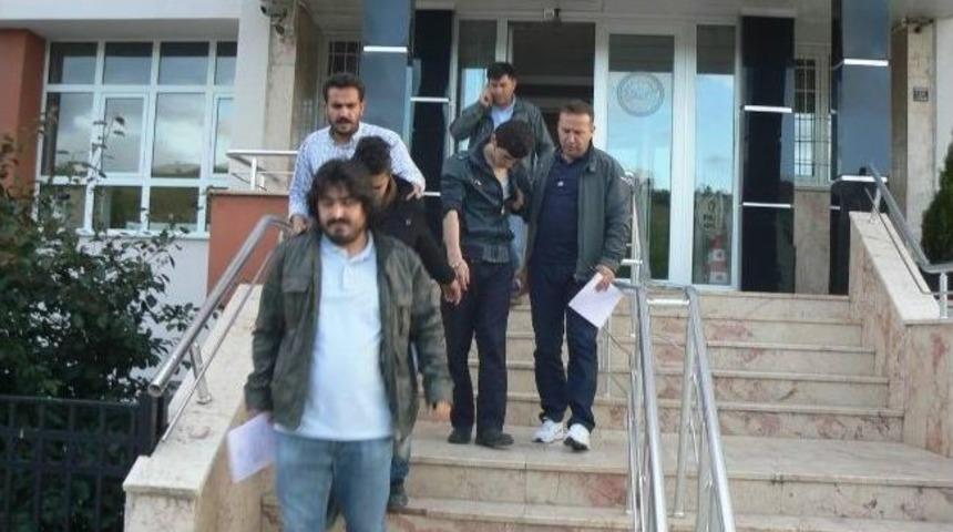 Hırsızlık Zanlıları Tutuklandı