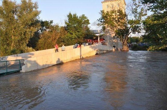 Debisi Artan Tunca Nehri Kırkpınar Alanını Tehdit Etmiyor 2
