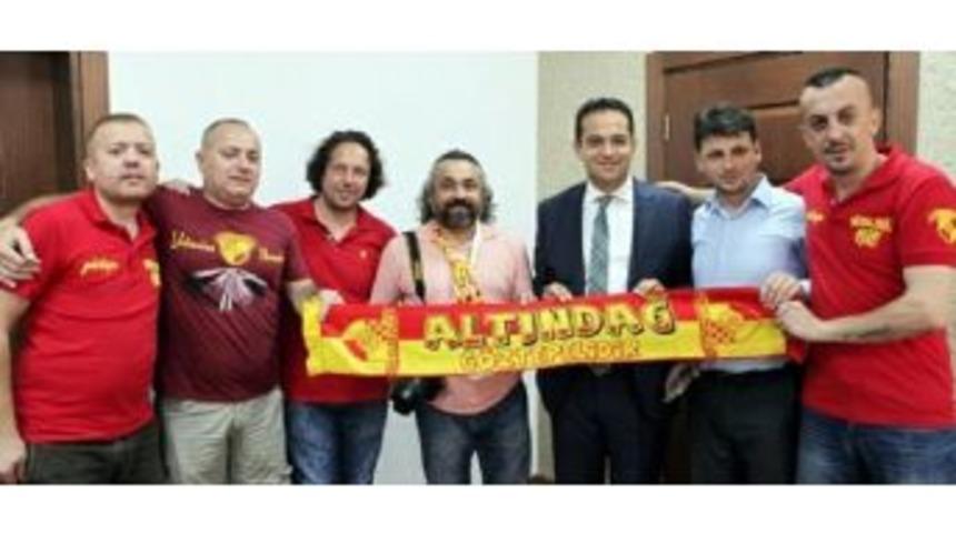 İzmirli Taraftarlar Soma İ&ccedil;in İftar Yemeğinde Buluşuyor