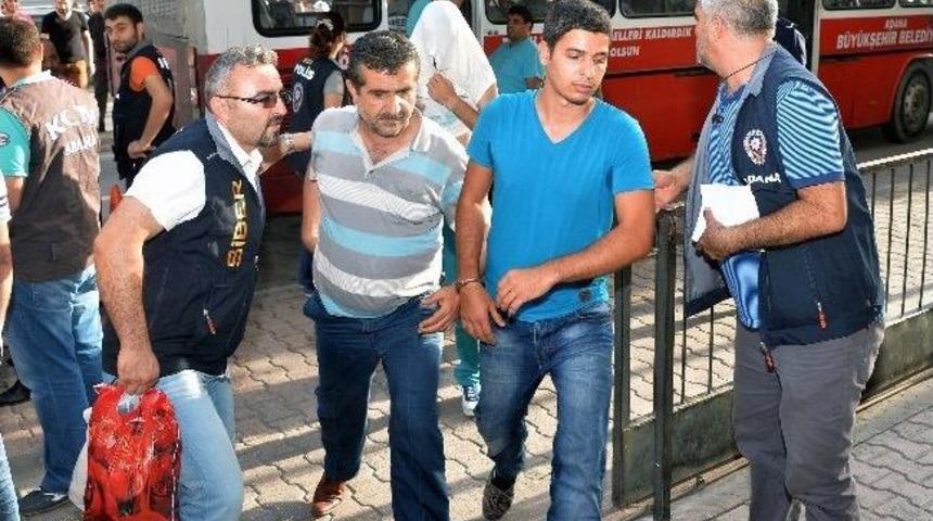 Kredi Kartı Tefecileri Bir Ayda 12 Milyon Lira Kazandı