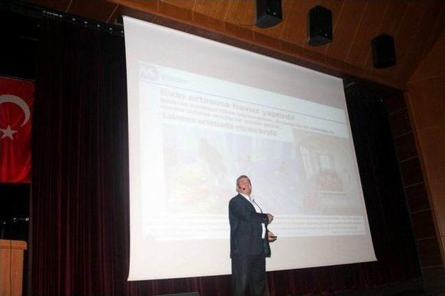 Aydın&rsquo;da &lsquo;gelecek Nasıl Bir Din G&ouml;revlisi Bekliyor&rsquo; Konferansı 1