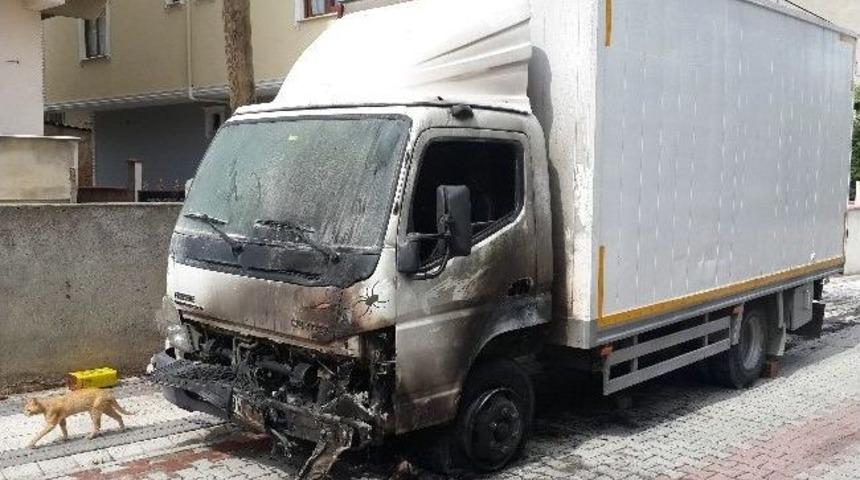 (&ouml;zel Haber) Ara&ccedil;ları Kundaklanan Şahıs, Kan Davalılarını Sorumlu Tuttu