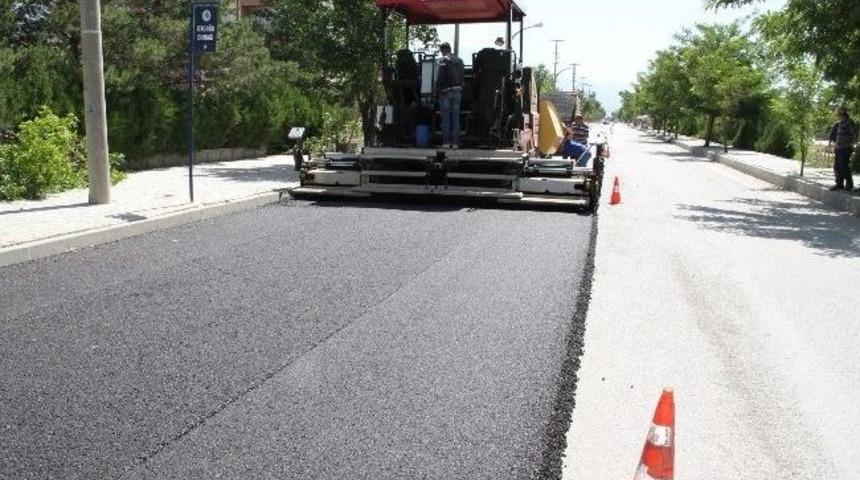 Asfalt &Ccedil;alışmaları Tam Gaz Devam Ediyor