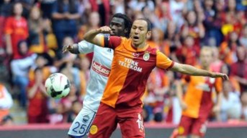 Diakhate Timsah Oluyor