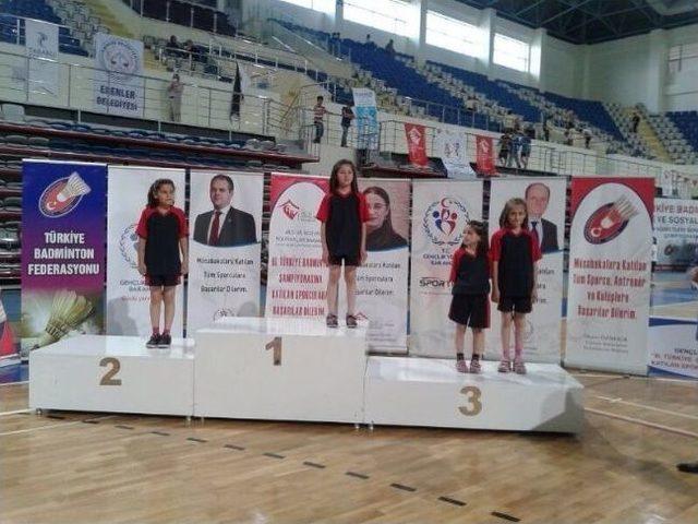 Sevgi Evleri Badmintonda Türkiye Üçüncüsü Oldu 1