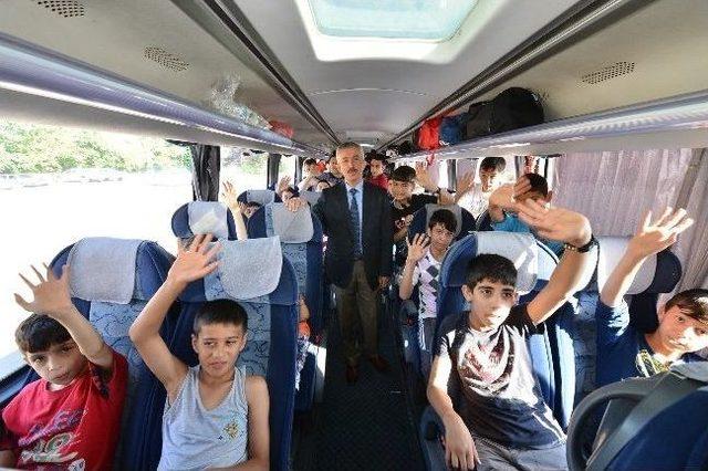 Ankara Büyükşehir Belediyesi Başarılı Öğrencileri Tatille Ödüllendirdi 2