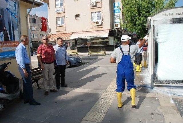 Didim’de Dolmuş Durakları Kötü Görüntüden Kurtarılıyor 1
