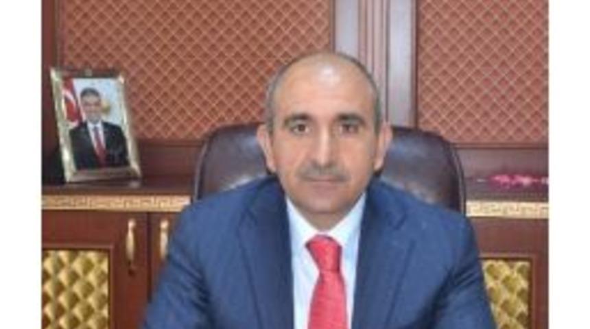 Kilis Belediye Başkanından Demokratlık &Ouml;rneği