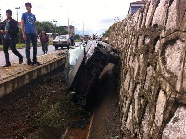 Hurdaya Dönen Araçtan Sağ Çıktı