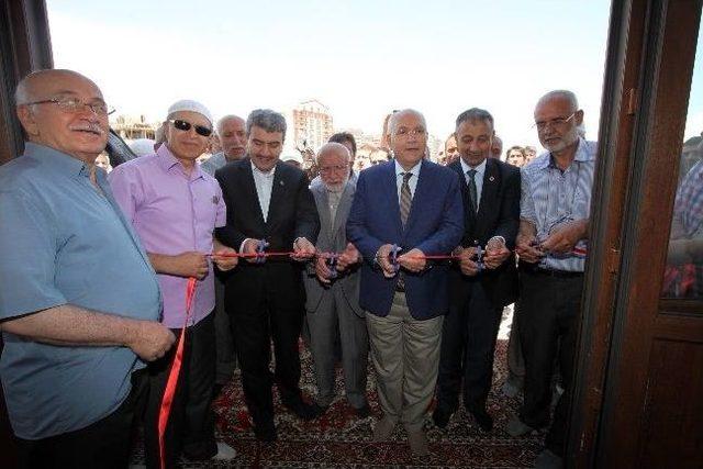 Hz. Ebubekir Camii İbadete Açıldı