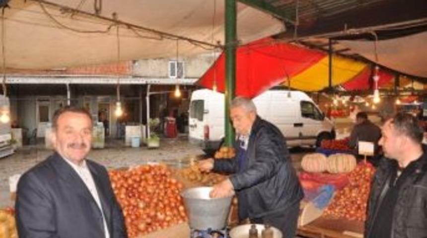 Paland&ouml;ken: &ldquo;esnaf Ramazan Bereketi Bekliyor&rdquo;