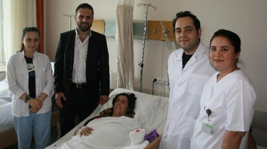 İş&ccedil;ilerin Kopan Parmakları Başarılı Operasyonlarla Yerine Dikildi