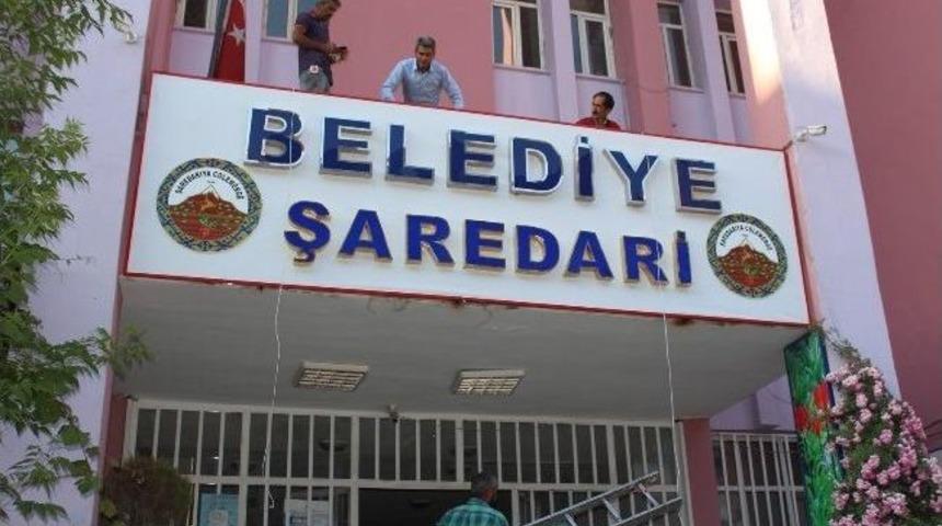 Hakkari Belediyesi&rsquo;nden T&uuml;rk&ccedil;e K&uuml;rt&ccedil;e Tabela