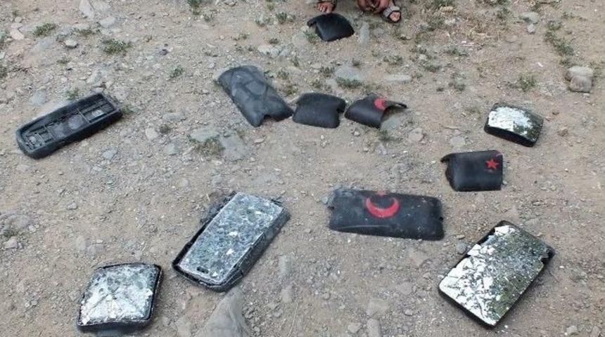 Irak Sınırında Askerler İle K&ouml;yl&uuml;ler Arasında Gerginlik