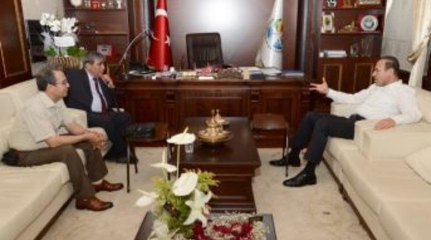 Y&ouml;r&uuml;k Ali Paşa, S&ouml;zl&uuml;&rsquo;y&uuml; Ziyaret Etti