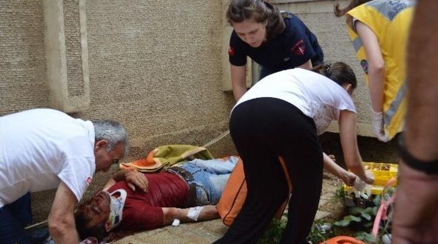 Apartmanın 5. Katından D&uuml;şen Kişi Ağır Yaralandı