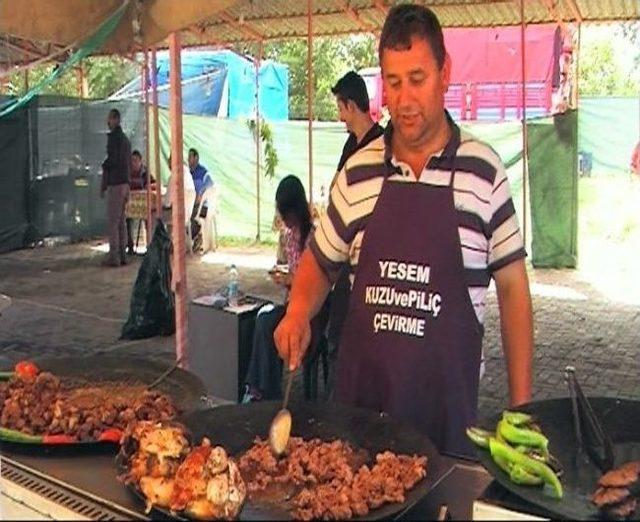 (&ouml;zel Haber) Kırkpınar&rsquo;ın Simgesi Kuzu &Ccedil;evirmeye B&uuml;y&uuml;k İlgi 1