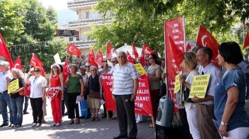 Bursa'da Tahliye Sevinci
