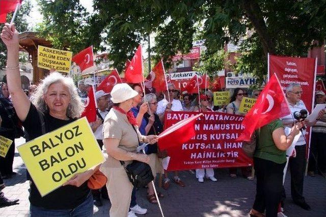 Bursa'da Tahliye Sevinci