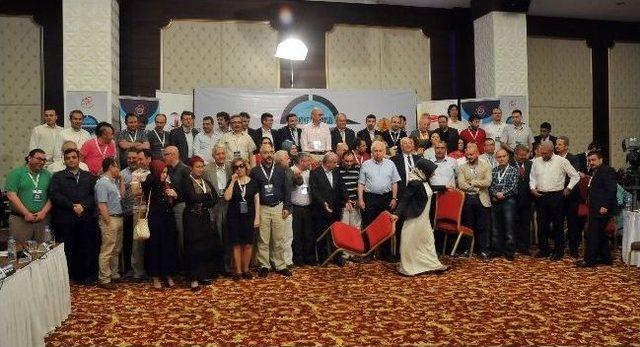 Abant Platformu nda   demokratik Ve &Ccedil;evreye Duyarlı Kalkınma" Konusu Ele Alındı 1