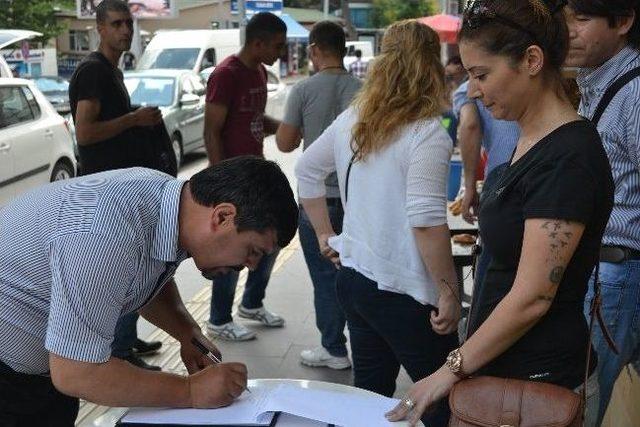 Bilecik Anadolu Öğretmen Lisesi Kapanmasın Diye İmza Kampanyası Düzenlendi 1