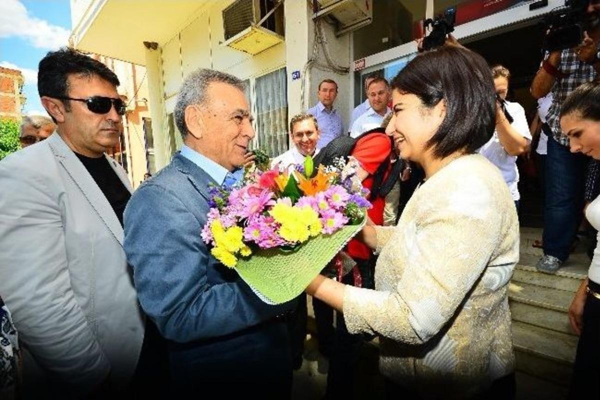 Kiraz, Kiraz Festivali İle Şenlendi