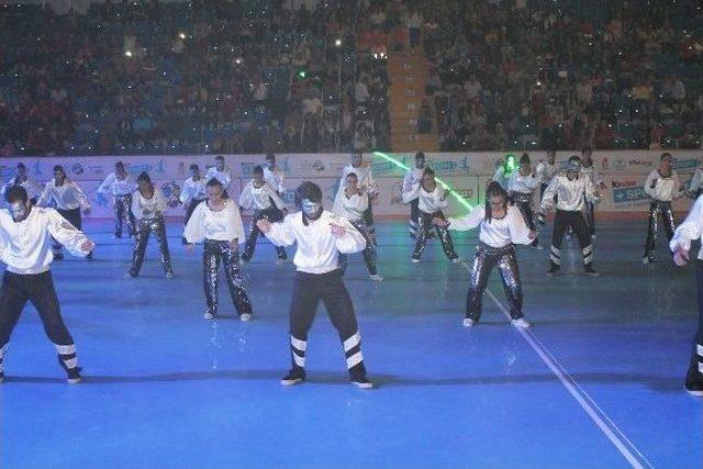 Dünya Liselerarası Hentbol Şampiyonası Trabzon'da Başladı